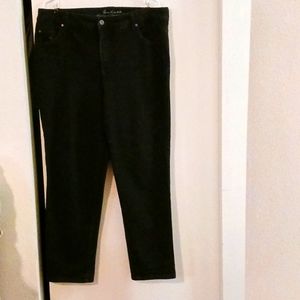 Gloria Vanderbilt straight leg jeans
